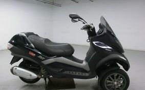 PIAGGIO MP3 250 RL M472