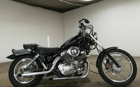 YAMAHA VIRAGO 250 3DM