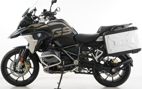 BMW R1100R 2019 0J91