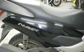 YAMAHA N-MAX SE86J