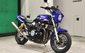 YAMAHA XJR1300 2000 RP03J