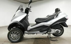 PIAGGIO MP3 250 RL M472