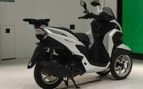 YAMAHA TRICITY 125 SE82J