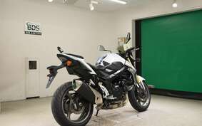 SUZUKI GSR750 A 2013 GR7NA