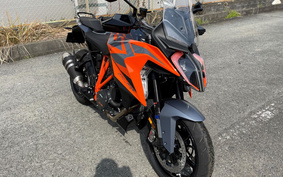 KTM 1290 SUPER DUKE GT 2024 V6940