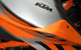 KTM 1290 SUPER DUKE R 2023 V3940