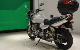 YAMAHA XJR1300 1998 RP01J