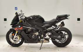 BMW S1000RR 2018 0D50