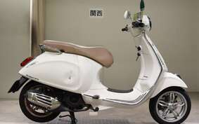 VESPA PRIMAVERA125 M821