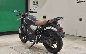 YAMAHA XSR155