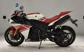 YAMAHA YZF-R1 2010