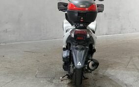 YAMAHA TRICITY 125 SE82J