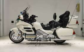 HONDA GL 1800 GOLD WING 2004 SC47