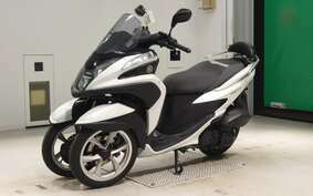 YAMAHA TRICITY 125 SE82J