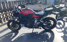 YAMAHA MT-07 2015 RM07J