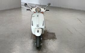 VESPA PRIMAVERA 125 M8210