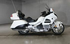 HONDA GL 1800 GOLD WING 2012 SC68