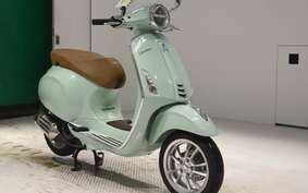 VESPA PRIMAVERA125