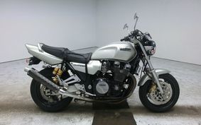 YAMAHA XJR1200 1996 4KG