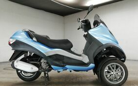 PIAGGIO MP3 250 RL M472