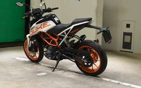 KTM 390 DUKE 2018 JPJ40