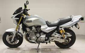 YAMAHA XJR1300 2000 RP03J