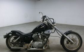 YAMAHA VIRAGO 250 3DM