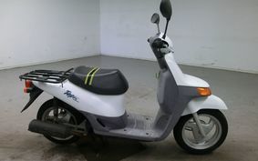 HONDA TOPIC AF38