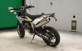 HUSQVARNA SM250R A200