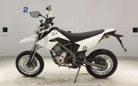 KAWASAKI KLX125D TRACKER LX125D