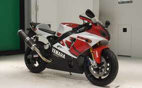 YAMAHA YZF-R7 2000