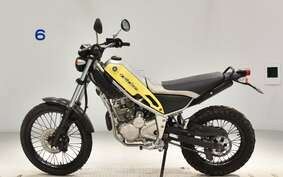 YAMAHA TRICKER DG10J