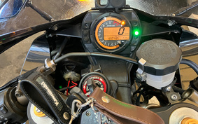 KAWASAKI NINJA ZX 10 R 2005 ZXT00C