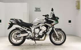 YAMAHA FAZER FZ6 S 2003 RJ07