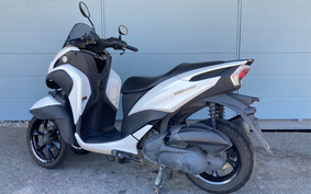 YAMAHA TRICITY 125 SEC1J