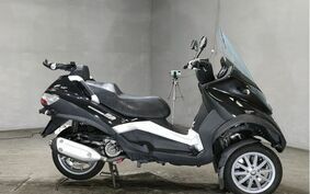 PIAGGIO MP3 250 LT M641