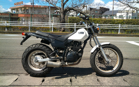 YAMAHA TW225 DG09J