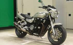 YAMAHA XJR1200 1995 4KG