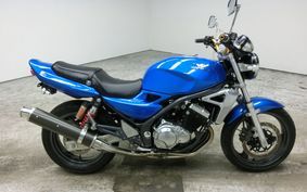 KAWASAKI BALIUS 250 Gen.2 2001 ZR250B