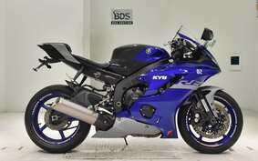 YAMAHA YZF-R6 2020