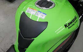 KAWASAKI ZX 10 NINJA R A 2022 ZXT02L