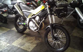 YAMAHA TRICKER DG10J