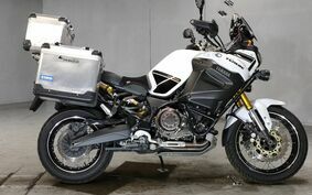 YAMAHA XT1200Z SUPER TENERE 2013 DP01