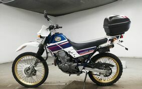 YAMAHA SEROW 225 W 4JG