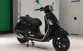 VESPA GTS300 SUPER 2022