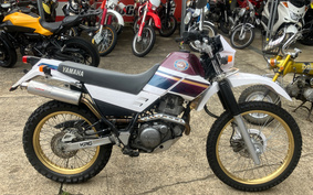 YAMAHA SEROW 225 W 4JG