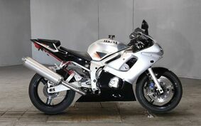 YAMAHA YZF-R6 2000 RJ031