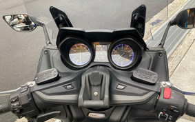 YAMAHA T-MAX 530 SX ABS 2019 SJ15J