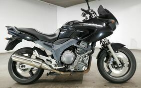 YAMAHA TDM900 2004 RN11