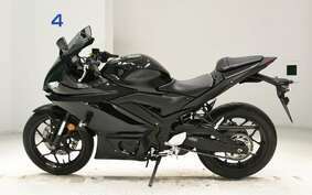 YAMAHA YZF-R3 2021 RH13J